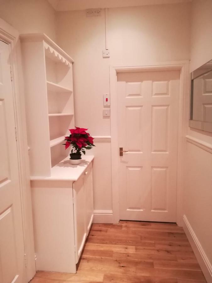 Bright And Airy, 1 Bedroom, Ground Floor Apartment, Uplands, Swansea Exterior photo